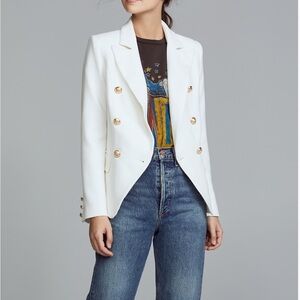 Lioness Palermo Blazer in White